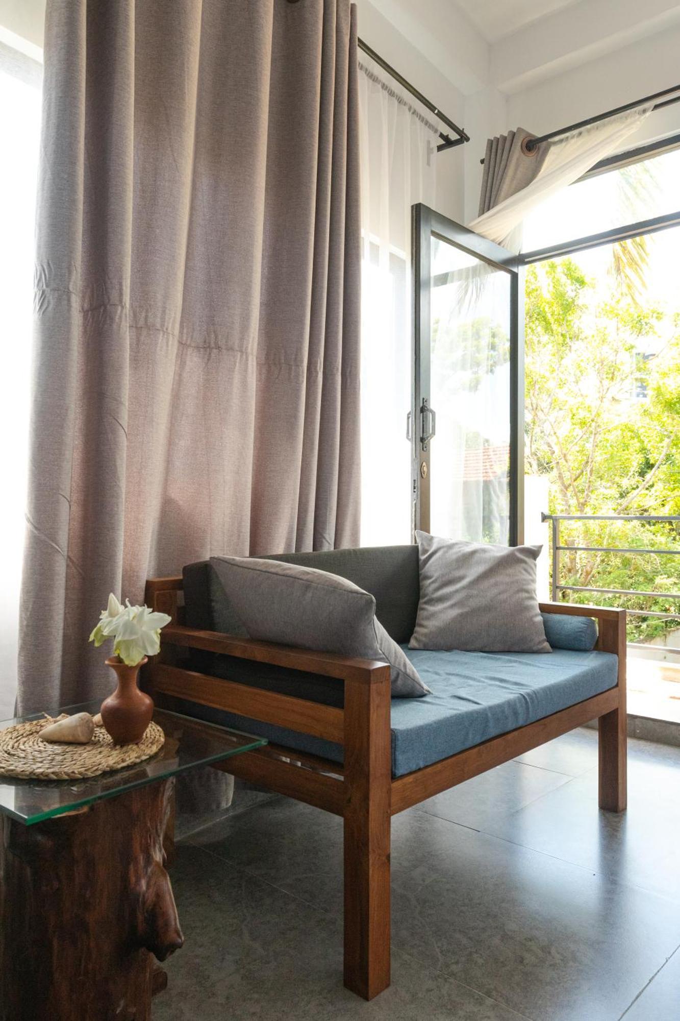 Srimany Bed and Breakfast Mirissa Buitenkant foto